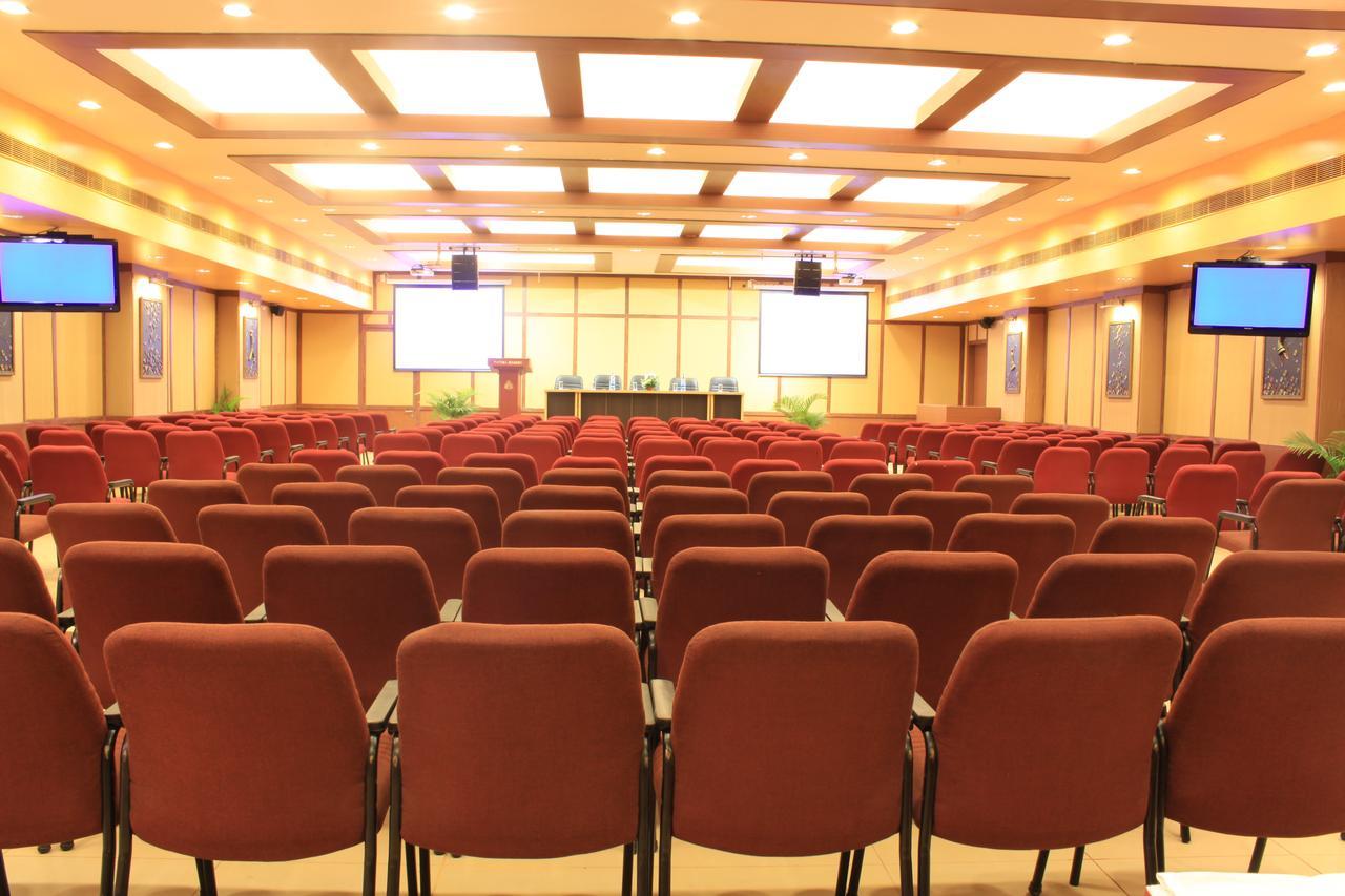 The Grand Regent Hotel Coimbatore Exterior photo